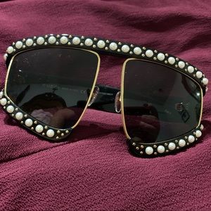 Woman’s sunglasses